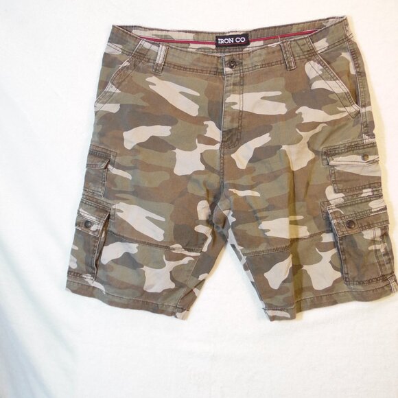 Iron CO Cargo Shorts Mens 38‎ Camo Streetwear Baggy Pockets Camping Beach Casual - Picture 2 of 9